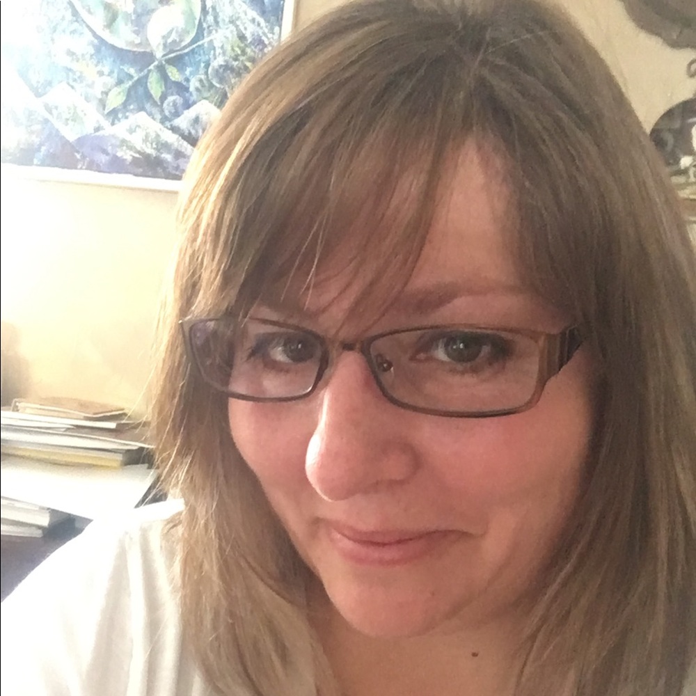 Meet your Posher, Velyn